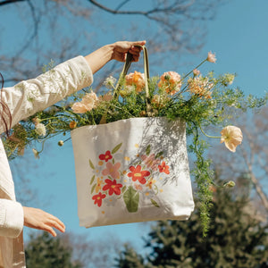 wide-floral-tote